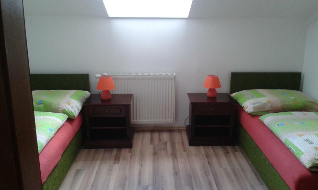 Belle Vue Apartment Rajecke Teplice Bagian luar foto